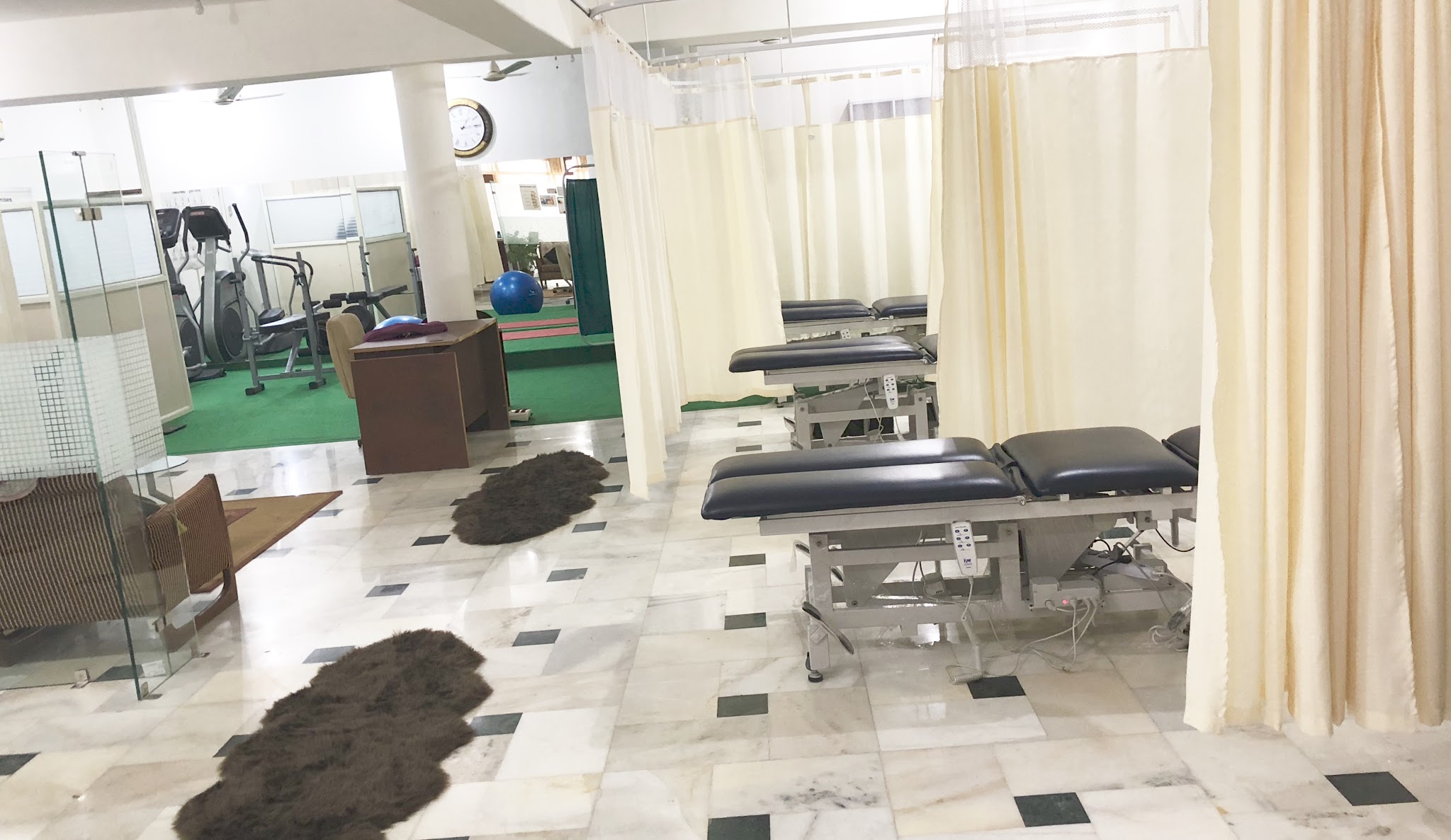 Healing Touch Chiropractic Clinic - Image 3