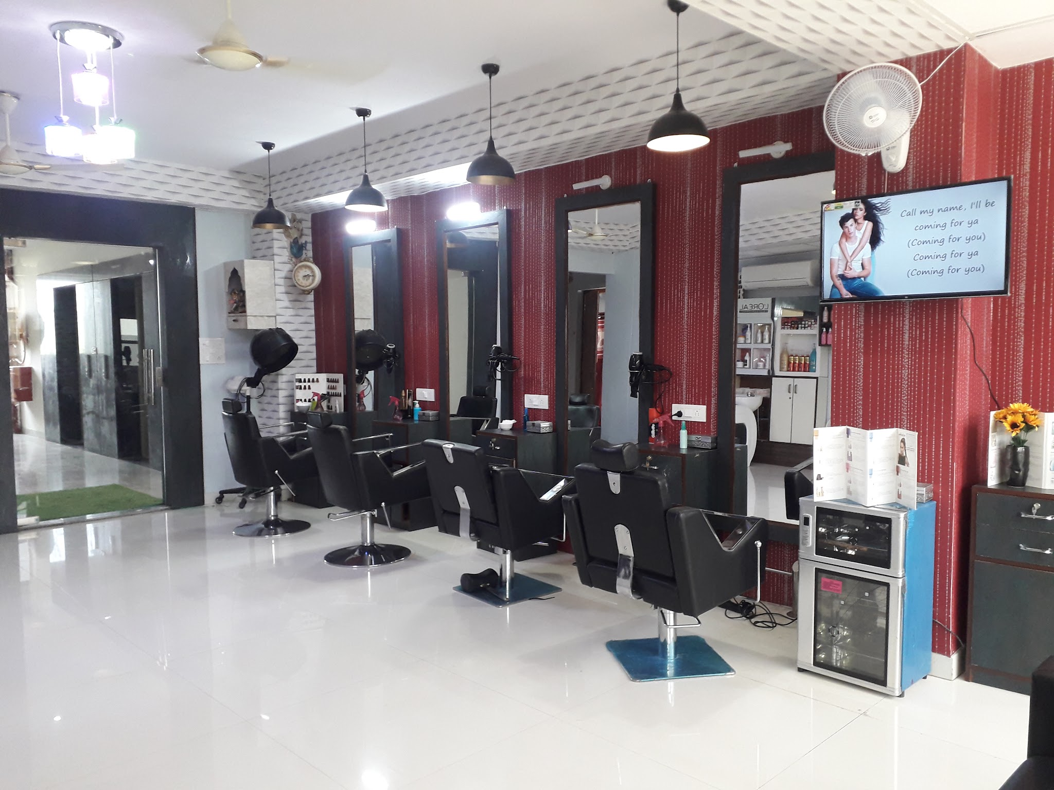 Style'in Exotica Unisex Salon Jaipur - Image 3